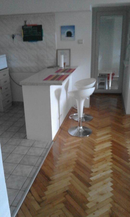 Tami Apartment Нови Сад Екстериор снимка